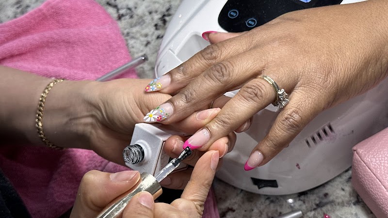 Salon Funky Ongles & Spa